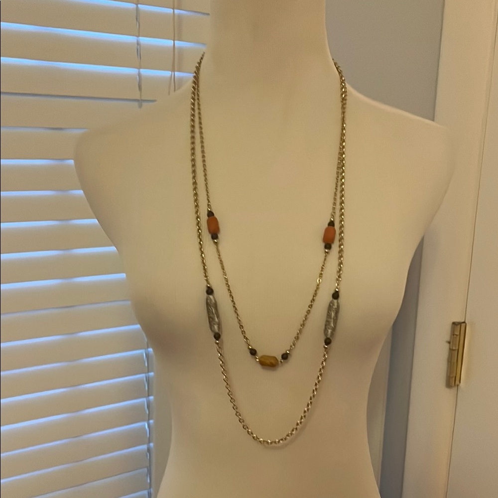 Sarah Coventry Gold necklace with beads